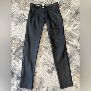 Black Freddy jeans stretch size 4